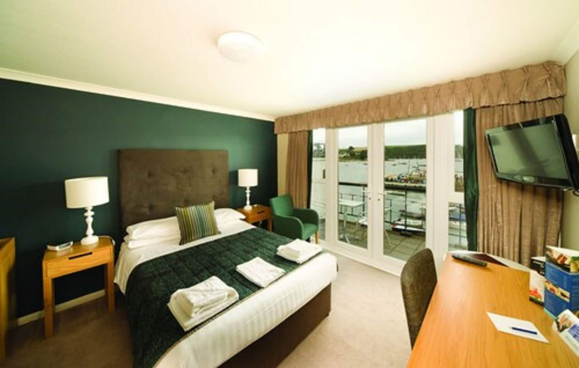 Ship And Castle Hotel Saint Mawes Ngoại thất bức ảnh