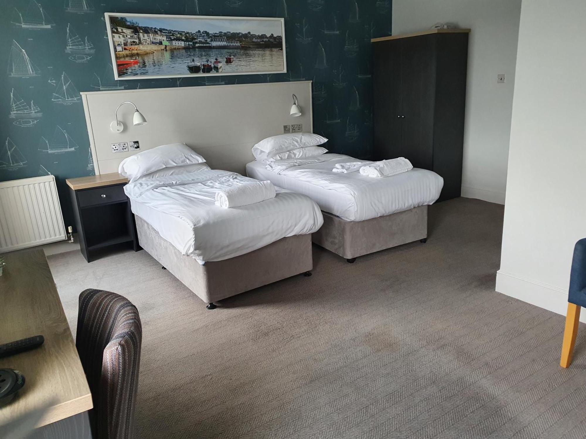Ship And Castle Hotel Saint Mawes Ngoại thất bức ảnh