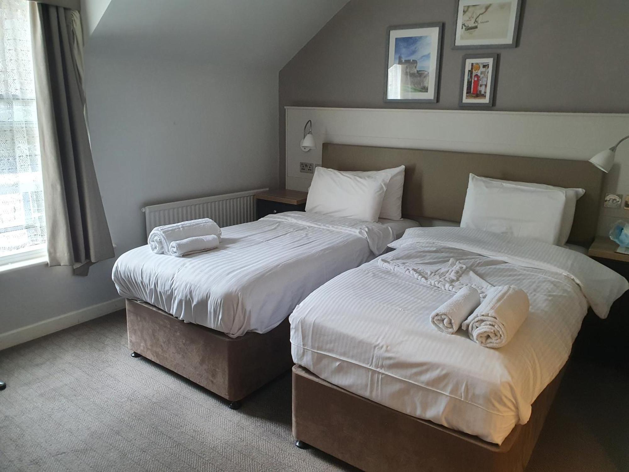 Ship And Castle Hotel Saint Mawes Ngoại thất bức ảnh